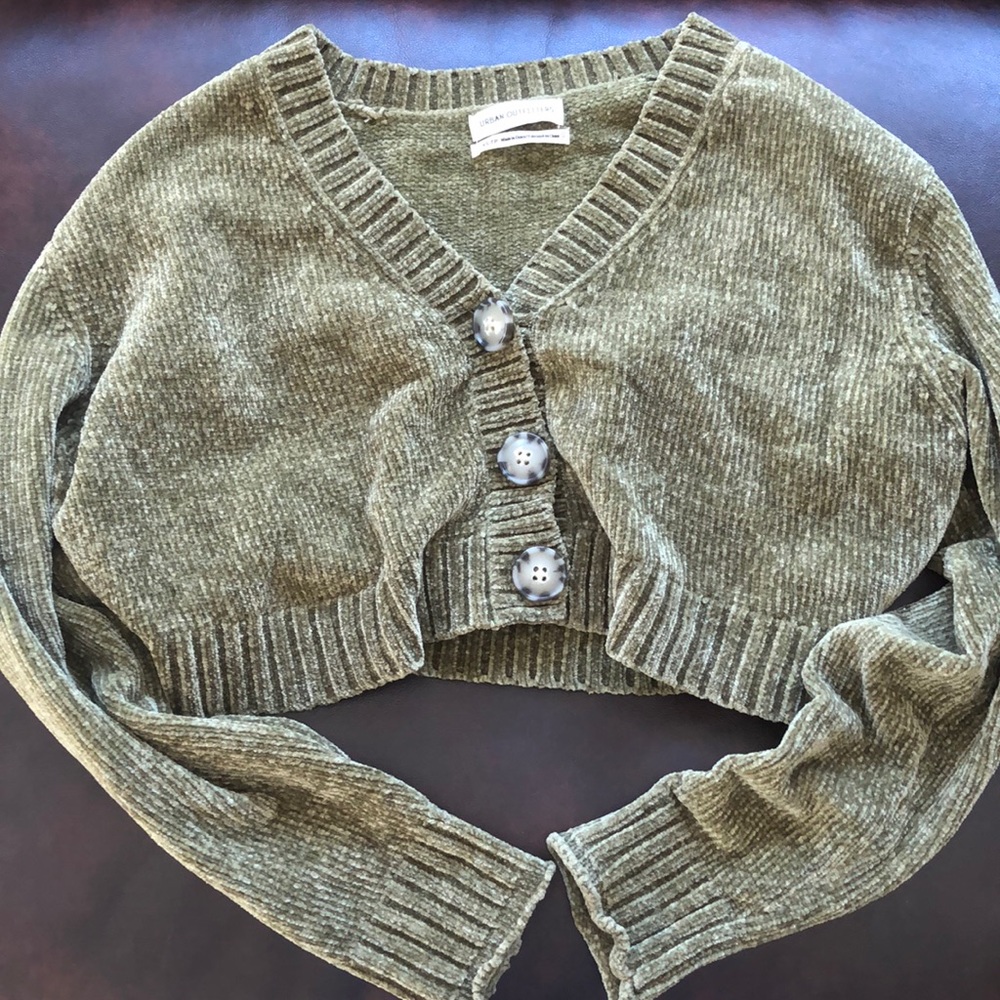 Urban Outfitters Crop Sweater